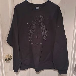 EUC UNISEX SIZE XL EDWARD SCISSOR HANDS CREW NECK SWEATSHIRT